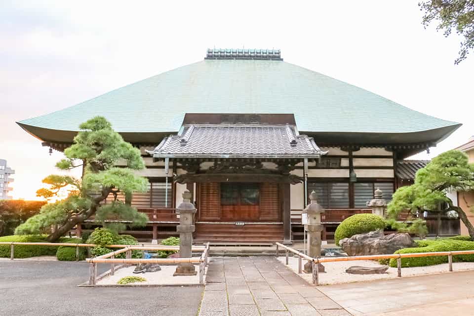 海岳山 長遠寺(旧薬師堂墓地)