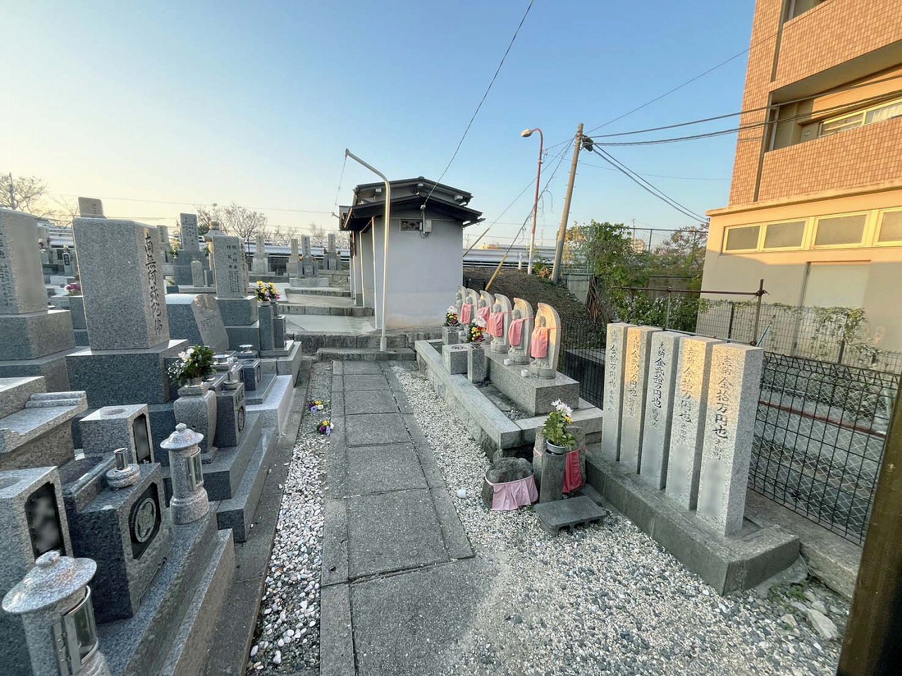 上中木田共同墓地