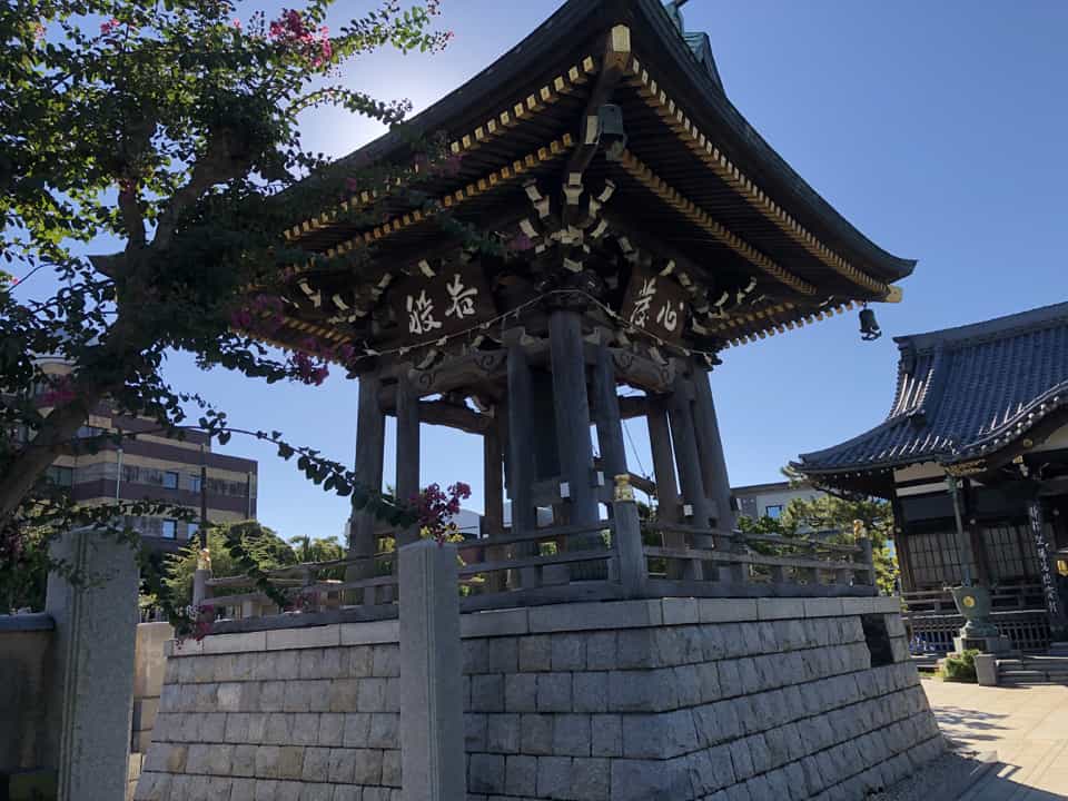 利栄山 長勝寺