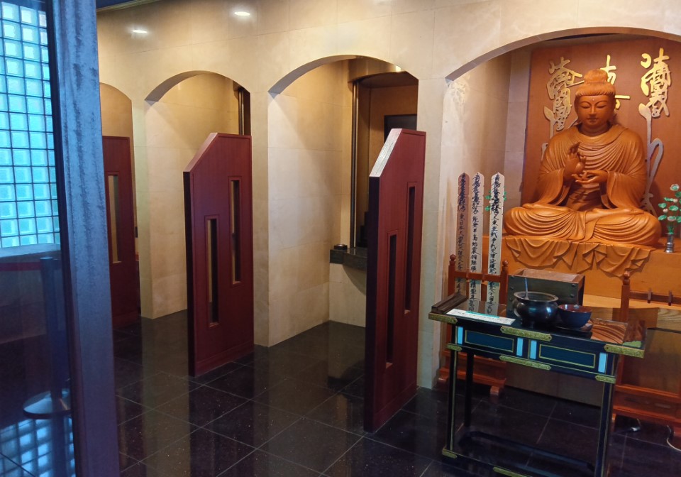 妙清寺 屋内納骨堂 光明館