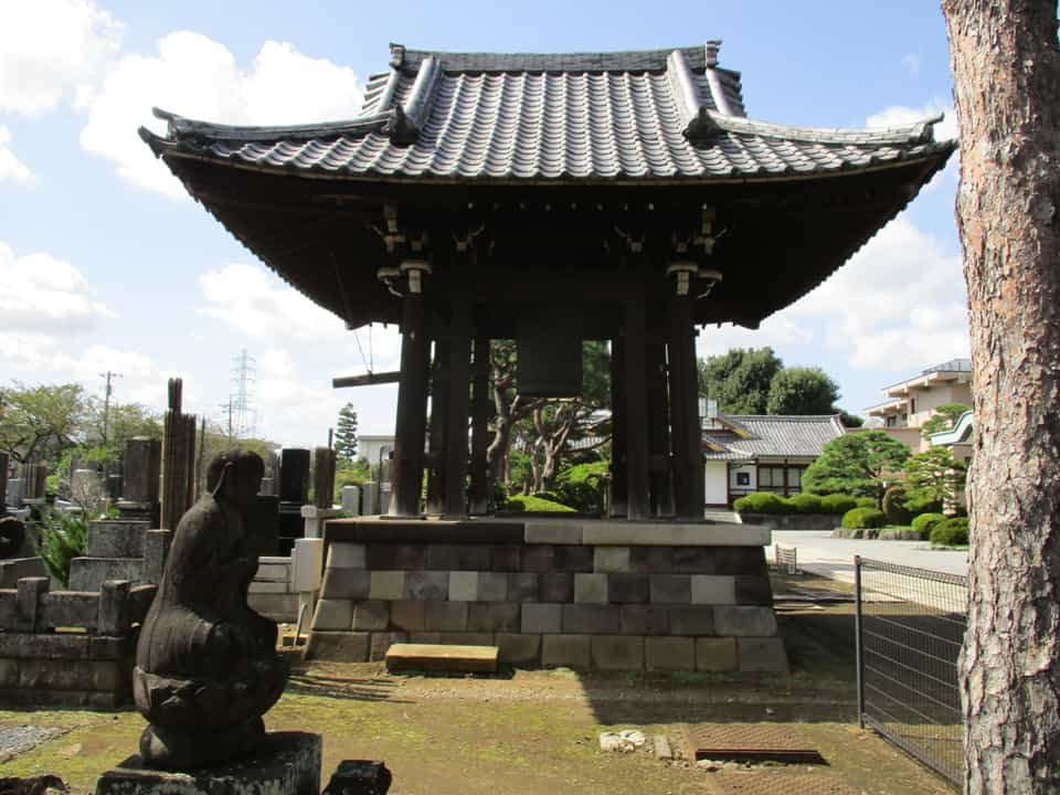 幸龍寺「久遠廟」