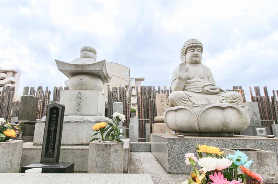 玉島山 東江寺(多田薬師)