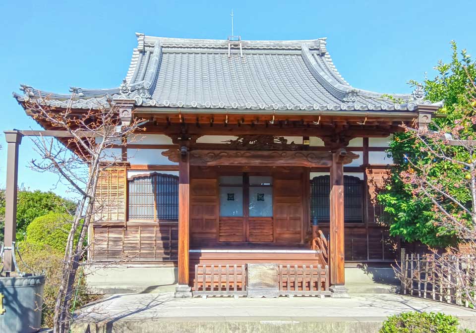 翼のとびら 日暮里墓苑